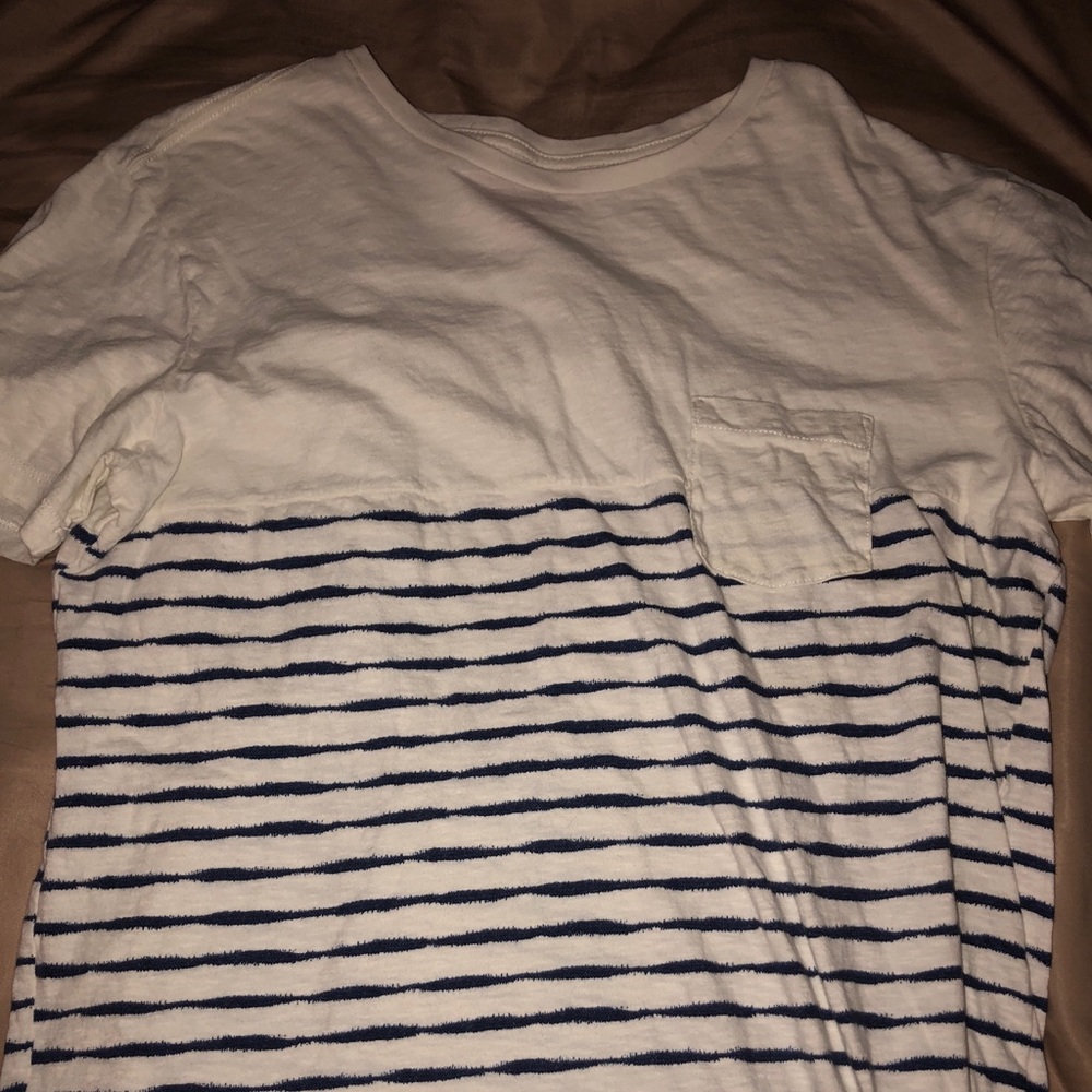 American Eagle t-shirt